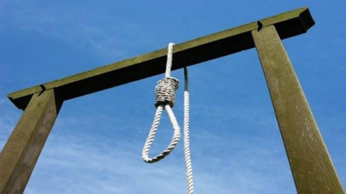 21-year-old houseboy to die by hanging for killing employer 