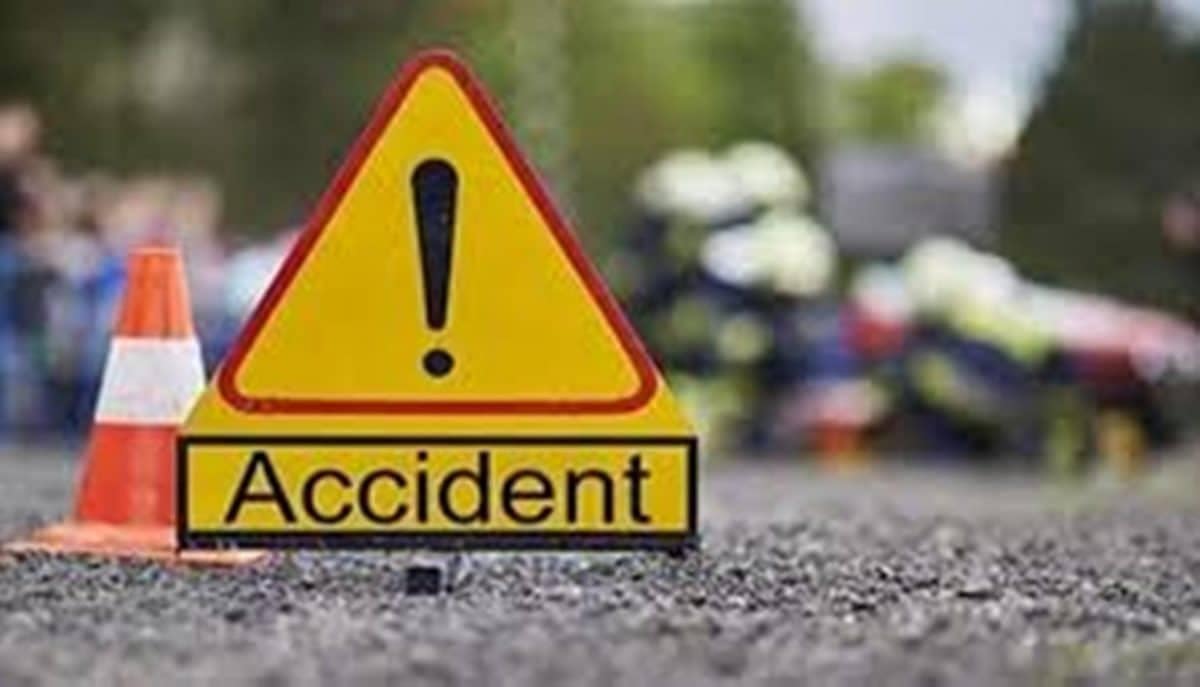 Teacher, two students escape death in Lagos auto crash 